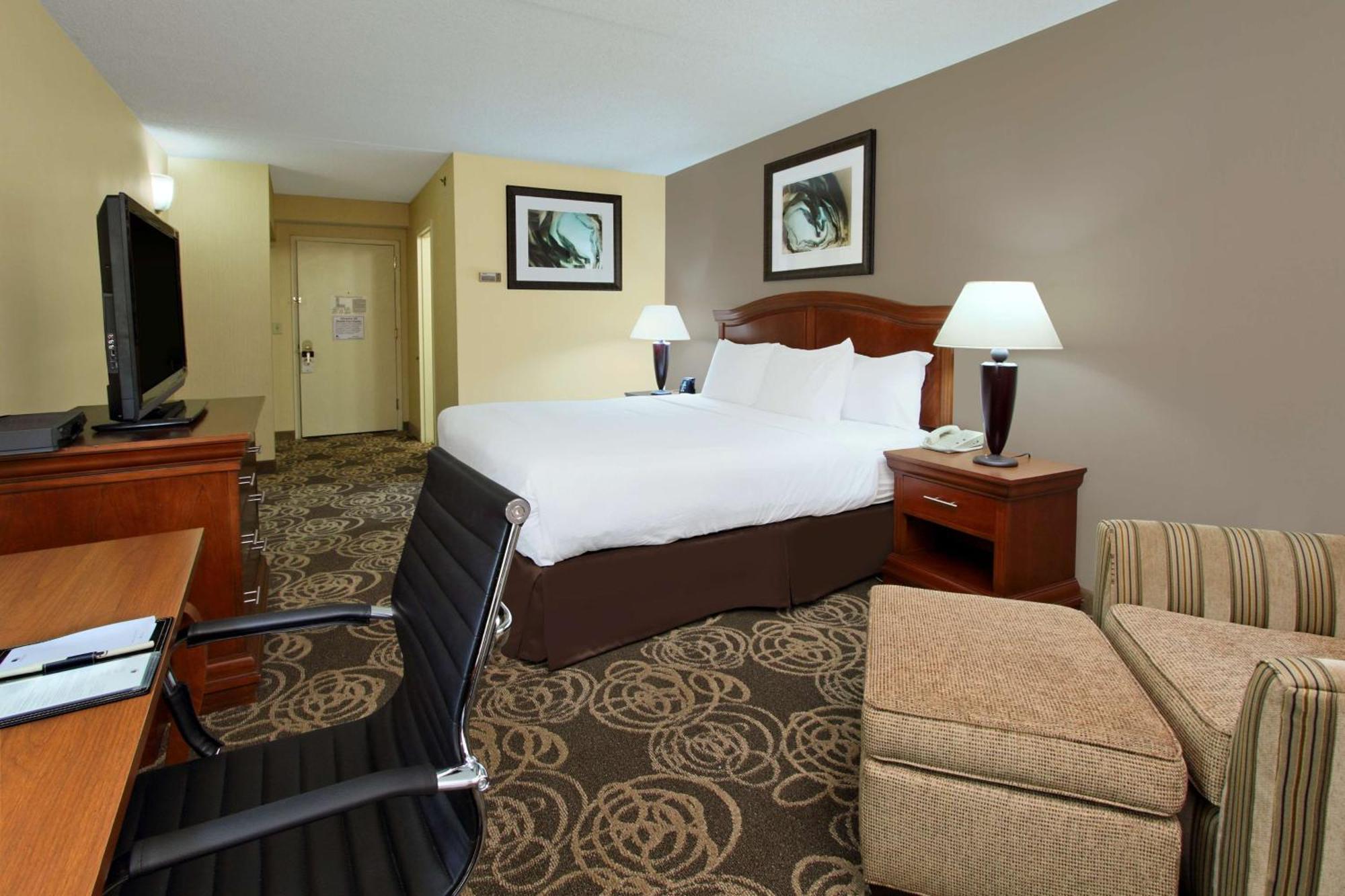 Hotel Doubletree By Hilton Mahwah Exterior foto